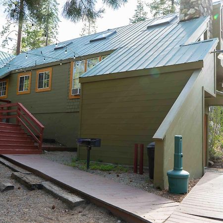 Bear Cave- Pet Friendly Suite In Shaver Lake Exterior photo