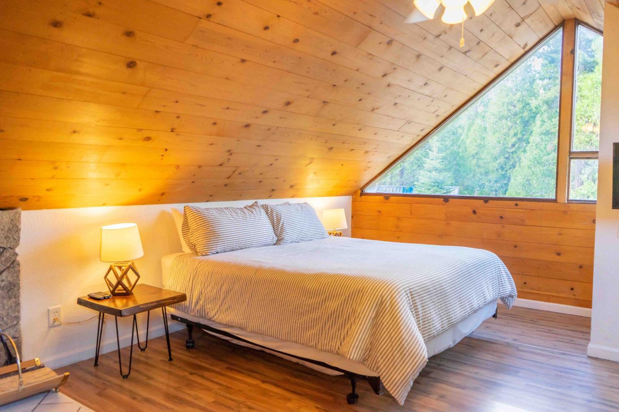 Bear Cave- Pet Friendly Suite In Shaver Lake Exterior photo