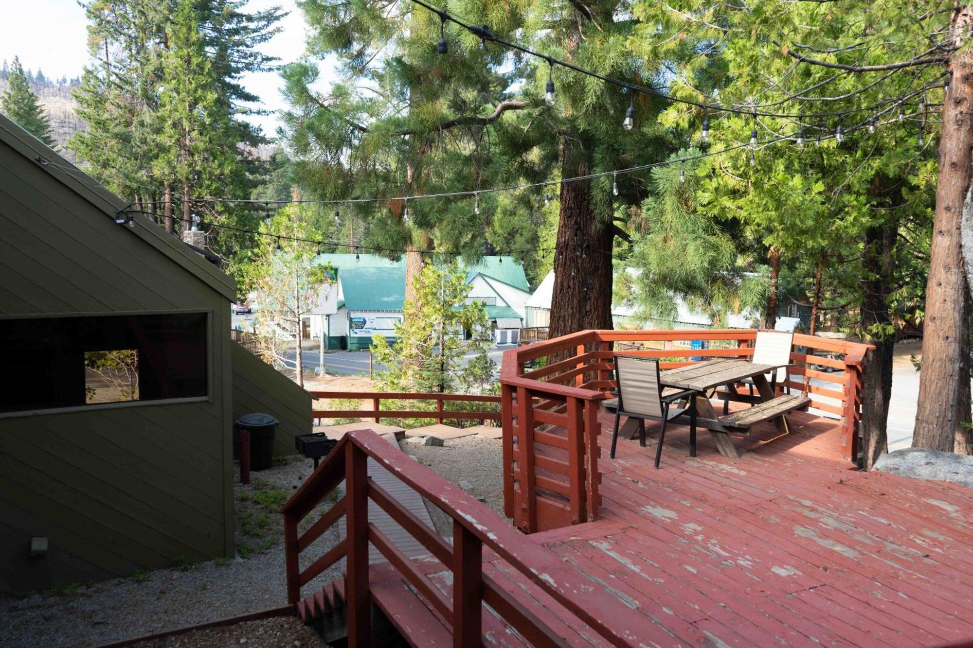 Bear Cave- Pet Friendly Suite In Shaver Lake Exterior photo